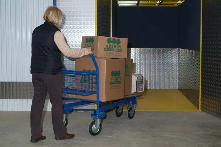 Woman organising self storage in Birmingham